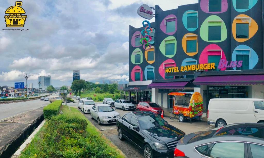 Hotel Zamburger Bliss Johor Bahru Zewnętrze zdjęcie